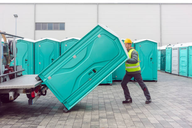 Portable Toilet Options We Offer in Lakin, KS